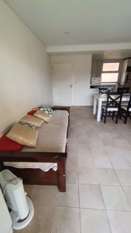 DEPARTAMENTO CON PILETA Y COCHERA