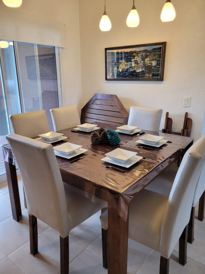 DEPARTAMENTO DE 3 AMBIENTES CON PARRILLA, PILETA Y COCHERA 