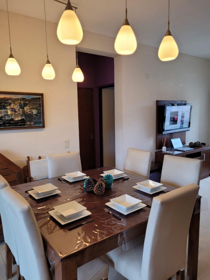 DEPARTAMENTO DE 3 AMBIENTES CON PARRILLA, PILETA Y COCHERA 