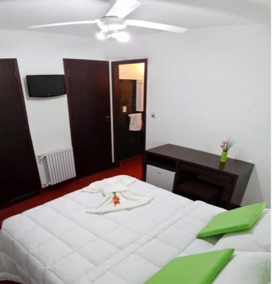HOTEL DE 24 HABITACIONES