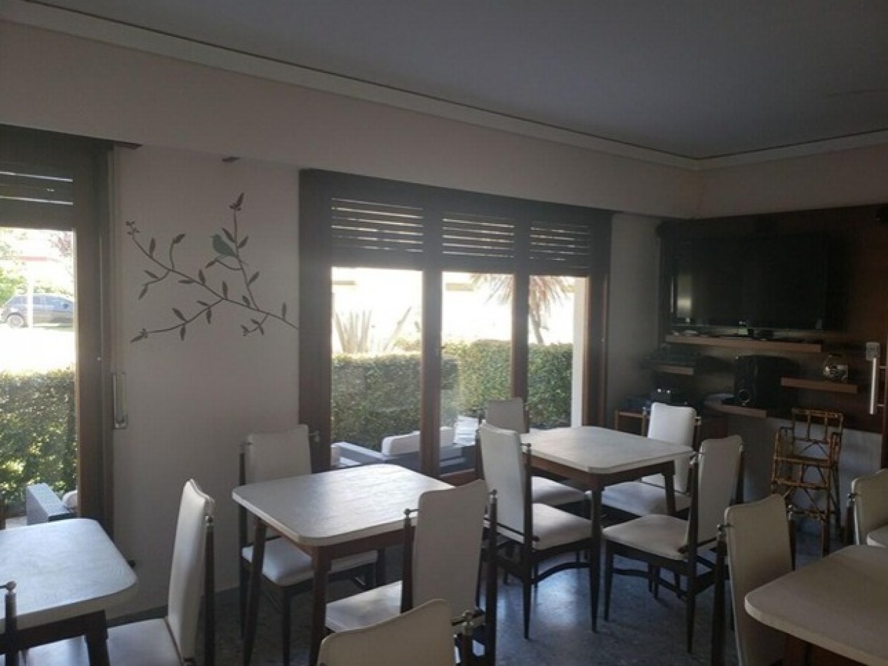 HOTEL DE 24 HABITACIONES