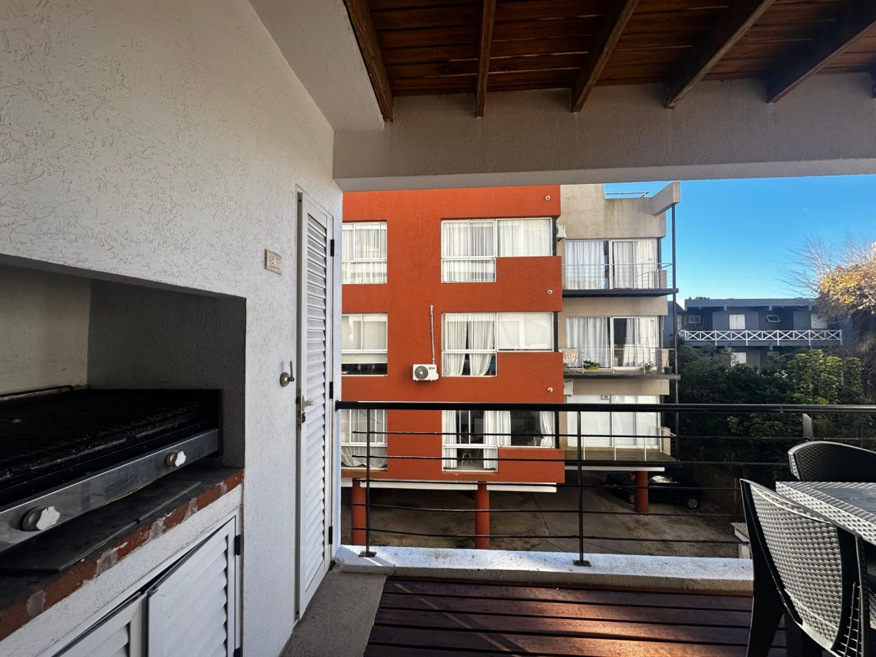 DEPARTAMENTO EN EL CENTRO DE PINAMAR