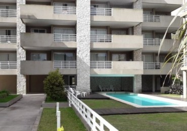 DEPARTAMENTO CON PILETA Y COCHERA