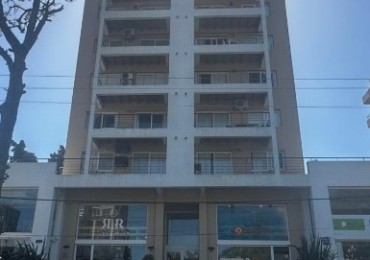 DEPARTAMENTO EN EL CENTRO DE PINAMAR